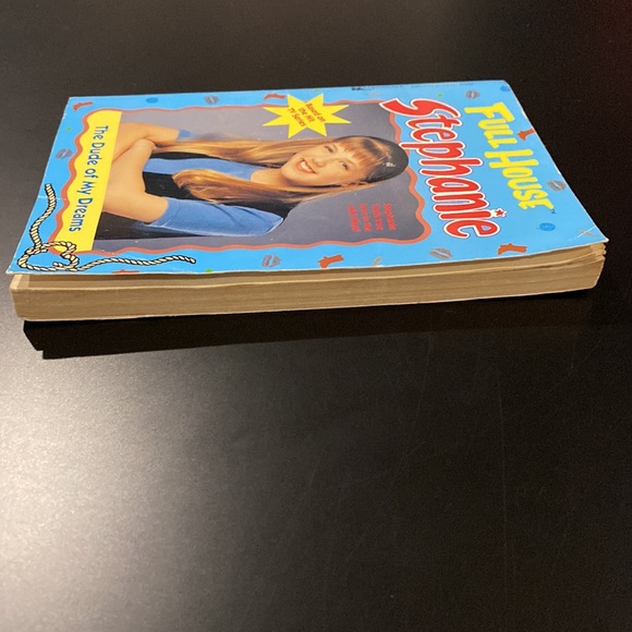 Full House Stephanie #10: The Dude of My Dreams by Karen Bentley - Novel - Picture 4 of 8